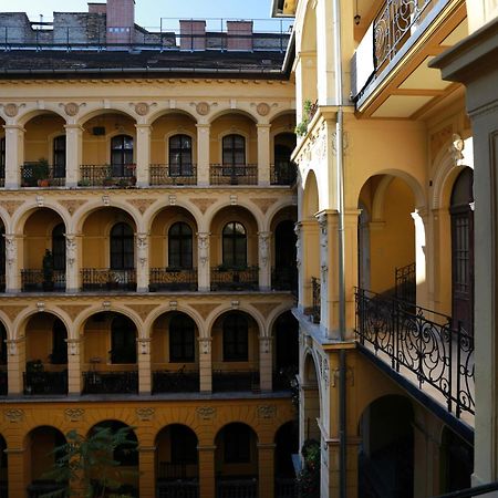 Budapestayz - Raday Rooms ภายนอก รูปภาพ